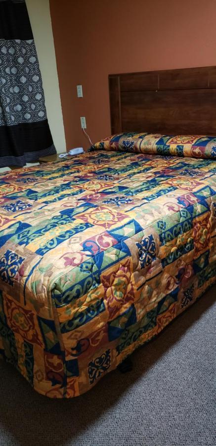 Economy Inn Одесса Экстерьер фото