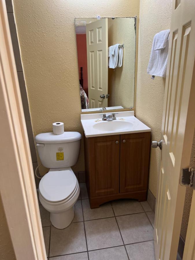 Economy Inn Одесса Экстерьер фото