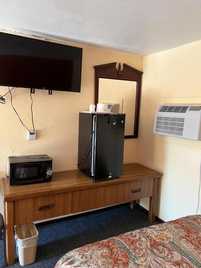 Economy Inn Одесса Экстерьер фото