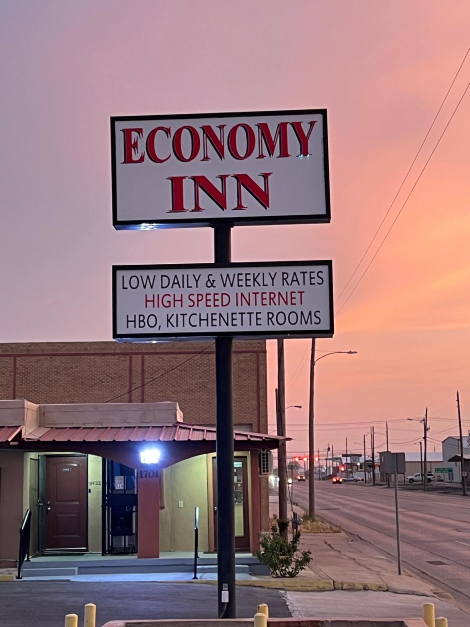 Economy Inn Одесса Экстерьер фото